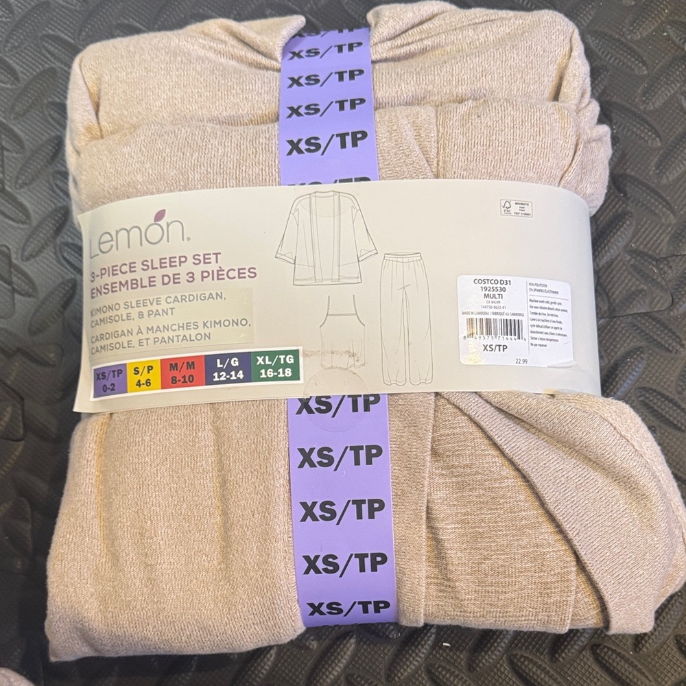 Lemon • NWT 3 pc lounge wear/ pj set super soft ! - Picture 2 of 3